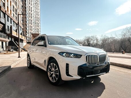 2025 BMW X5 40i IV (G05/G18) Рестайлинг, белый, 11940000 рублей, вид 2