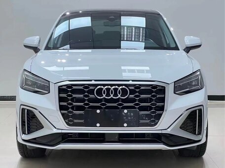 2023 Audi Q2 L 35 TFSI I Рестайлинг, белый, 2000000 рублей, вид 2
