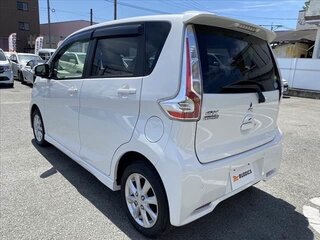 2019 Mitsubishi eK Custom I Рестайлинг, белый, 500000 рублей, вид 4