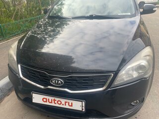 2011 Kia Ceed I Рестайлинг, чёрный, 850000 рублей, вид 1
