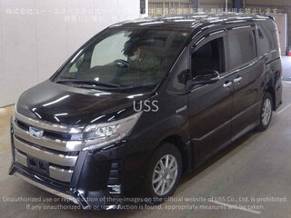 2019 Toyota Noah III (R80) Рестайлинг, чёрный, 2850000 рублей, вид 1