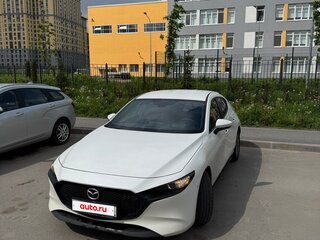 2019 Mazda 3 IV (BP), белый, 2390000 рублей, вид 1