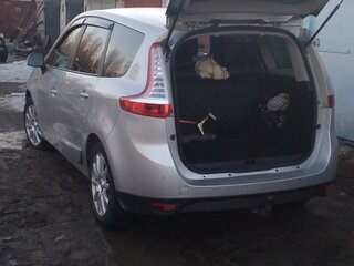 2013 Renault Scenic Grand III Рестайлинг 2, серебристый, 1250000 рублей, вид 5