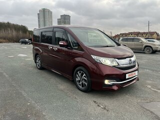 2015 Honda Stepwgn V, красный, 2250000 рублей, вид 1