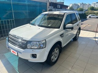 2011 Land Rover Freelander II Рестайлинг, белый, 1950000 рублей, вид 1