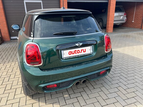 2017 Mini Hatch Cooper S III (F55/F56), зелёный, 1600000 рублей - вид 2