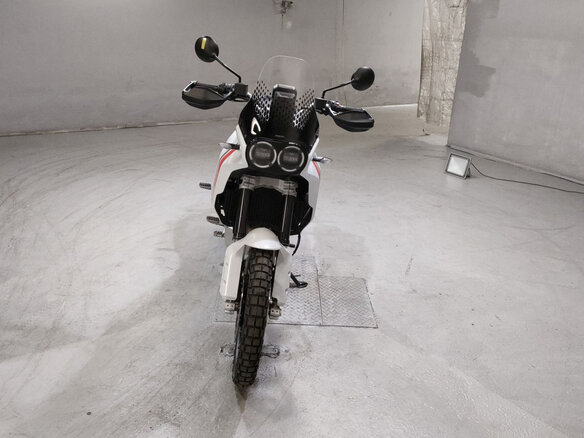 2022 Ducati DesertX, белый, 1550000 рублей - вид 2