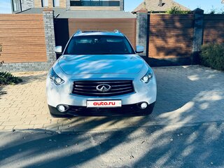 2012 Infiniti FX30d II (S51) Рестайлинг, белый, 1950000 рублей, вид 4
