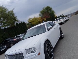 2008 Chrysler 300C I, белый, 1790000 рублей, вид 2