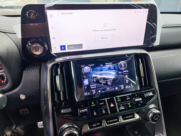 2022 Lexus LX 600 IV, чёрный - вид 22