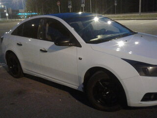 2010 Chevrolet Cruze I, белый, 550000 рублей, вид 2