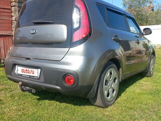 2017 Kia Soul II Рестайлинг, серый, 1200000 рублей, вид 3