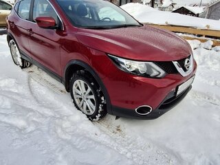 2018 Nissan Qashqai II, красный, 1500000 рублей, вид 2