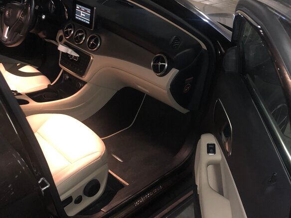 2014 Mercedes-Benz GLA 250 I (X156), коричневый - вид 11