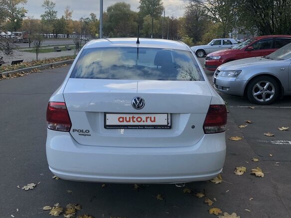 2013 Volkswagen Polo V, белый, 850000 рублей - вид 3