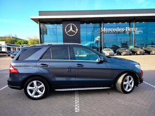 2013 Mercedes-Benz M-Класс 350 III (W166), синий, 3850000 рублей, вид 1