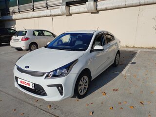 2018 Kia Rio IV, белый, 1550000 рублей, вид 4