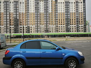 2009 Kia Rio II, синий, 550000 рублей, вид 3