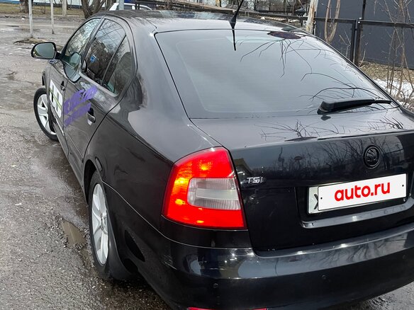 2012 Skoda Octavia II (A5) Рестайлинг, чёрный, 920000 рублей - вид 2