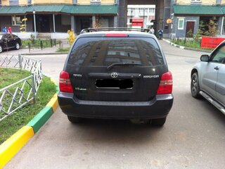 2002 Toyota Highlander I (XU20), чёрный, 1200000 рублей, вид 3
