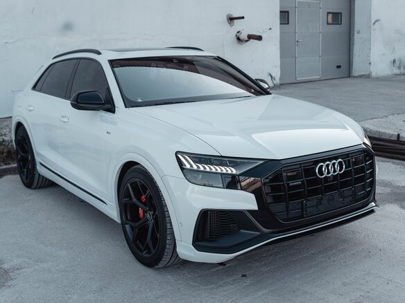 2020 Audi Q8 55 TFSI I (4M), белый - вид 1