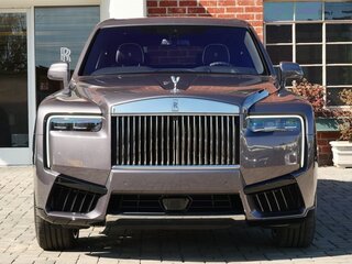 2025 Rolls-Royce Cullinan I Рестайлинг (Series II), серый, 58908954 рублей, вид 3