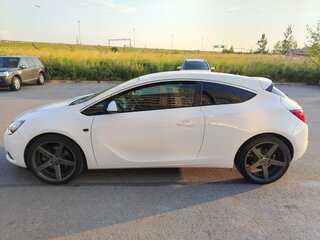 2012 Opel Astra GTC J Рестайлинг, белый, 1100000 рублей, вид 5