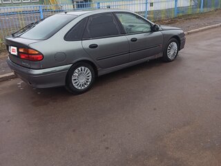 2000 Renault Laguna I, серый, 170000 рублей, вид 4