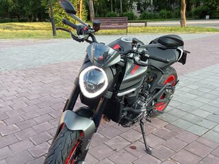 2021 Ducati Monster 937, серый, 1300000 рублей, вид 3
