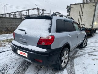 2007 Mitsubishi Outlander I, серебристый, 630000 рублей, вид 3