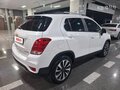 2021 Chevrolet Trax I Рестайлинг, белый, 1300000 рублей - вид 3