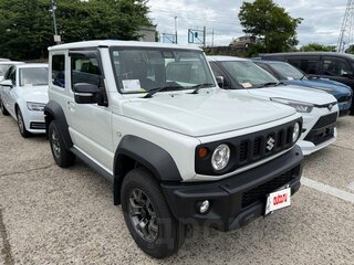 2021 Suzuki Jimny Sierra IV, белый, 1740000 рублей, вид 1