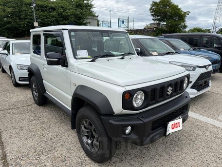 2021 Suzuki Jimny Sierra IV, белый, 1740000 рублей, вид 1