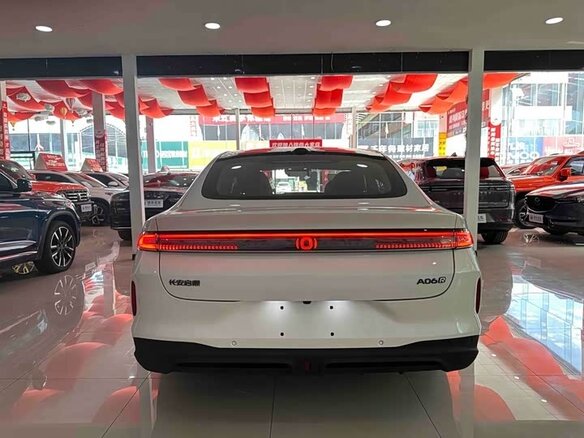 2026 Changan Qiyuan A06 28.39 kWh, белый, 2590000 рублей - вид 10