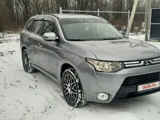 2012 Mitsubishi Outlander III, серый, 1600000 рублей, вид 4