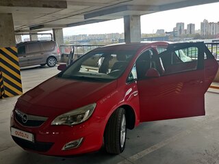 2011 Opel Astra J, красный, 600000 рублей, вид 2