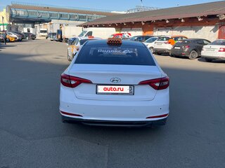 2017 Hyundai Sonata VII (LF), белый, 920000 рублей, вид 4
