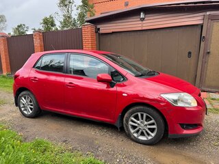 2009 Toyota Auris I, красный, 580000 рублей, вид 3