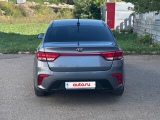 2017 Kia Rio IV, серый, 900000 рублей, вид 5