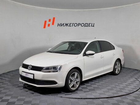 Volkswagen Jetta VI