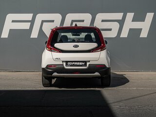 2019 Kia Soul III, белый, 1999000 рублей, вид 4