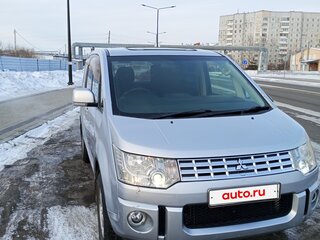 2009 Mitsubishi Delica D:5 I, серый, 1400000 рублей, вид 2