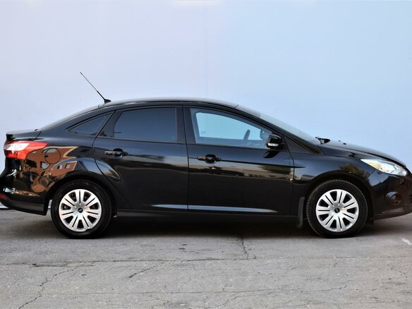 2013 Ford Focus III, чёрный - вид 4