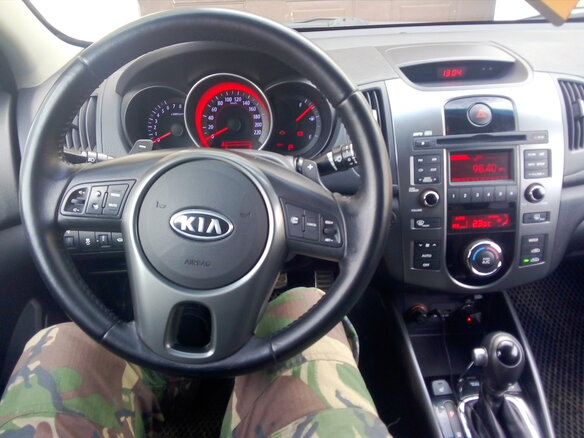 2011 Kia Cerato II, серебристый - вид 5