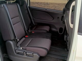 2016 Nissan Serena S-Hybrid V (C27), белый, 2150000 рублей, вид 4