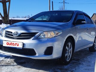 2010 Toyota Corolla X (E140, E150) Рестайлинг, серебристый, 880000 рублей, вид 1