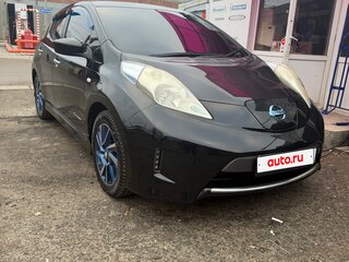 2016 Nissan Leaf 30kWh I (ZE0/AZE0), чёрный, 900000 рублей, вид 3