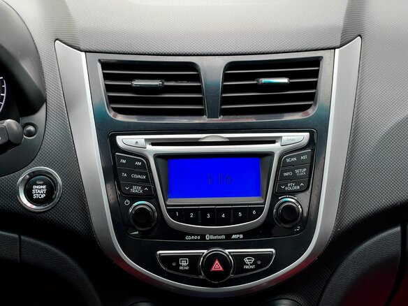 2013 Hyundai Solaris I, чёрный - вид 24