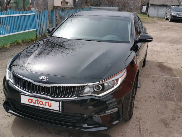 2019 Kia Optima IV Рестайлинг, чёрный, 6000000 рублей - вид 1
