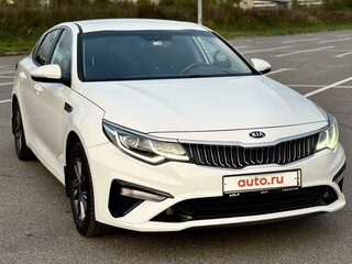 2020 Kia Optima IV Рестайлинг, белый, 2050000 рублей, вид 3